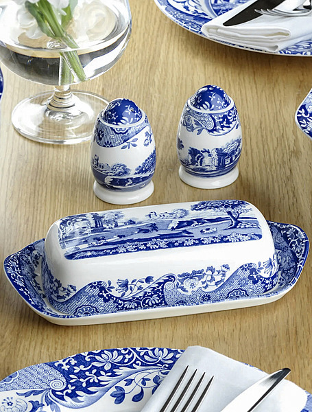 Масленка Blue Italian, 20 см от Spode