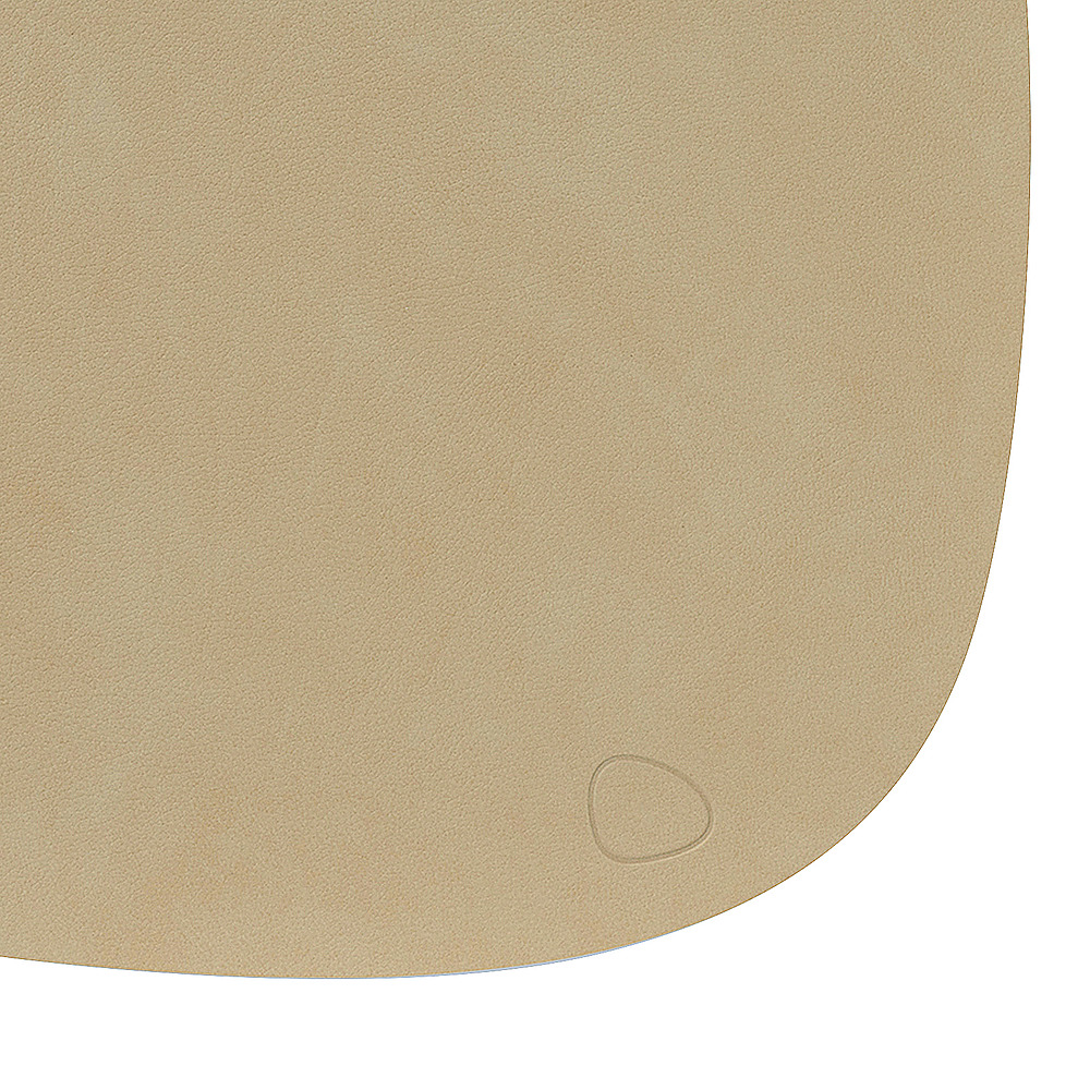 Плейсмат Curve Khaki, 37x44 см от Lind DNA